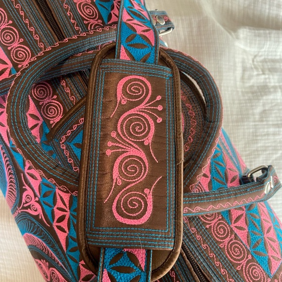 Banda Weekender bag. - Picture 7 of 9